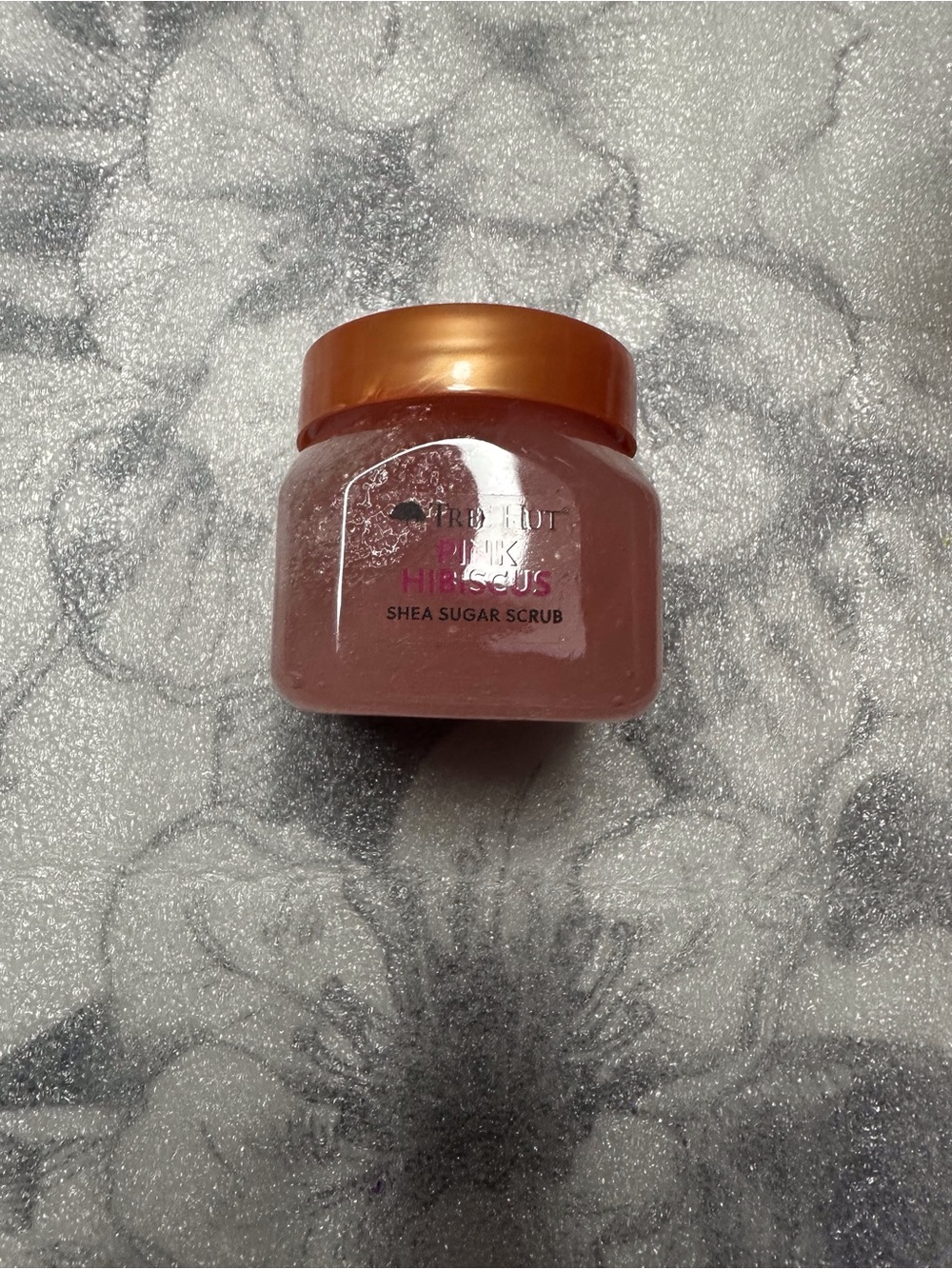 Tree hut-Pink Hibiscus Shea Sugar Scrub - mini - Picture 2 of 5
